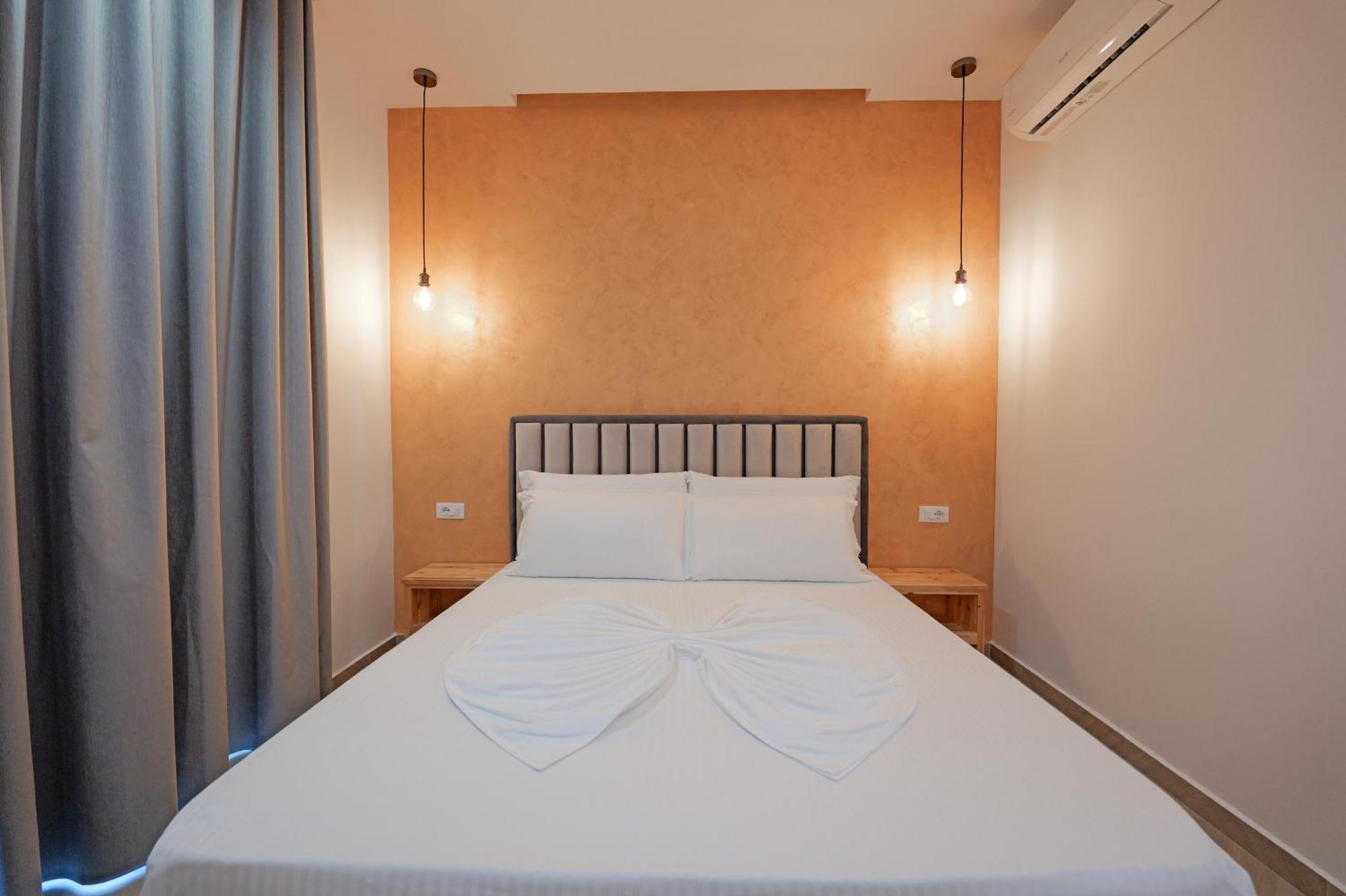 Villa Juna Beach Sarandë Eksteriør billede