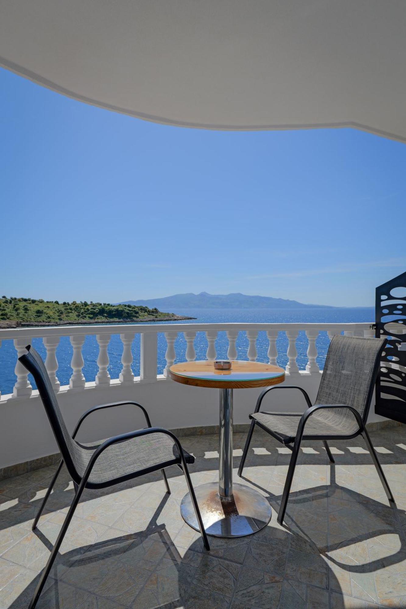 Villa Juna Beach Sarandë Eksteriør billede