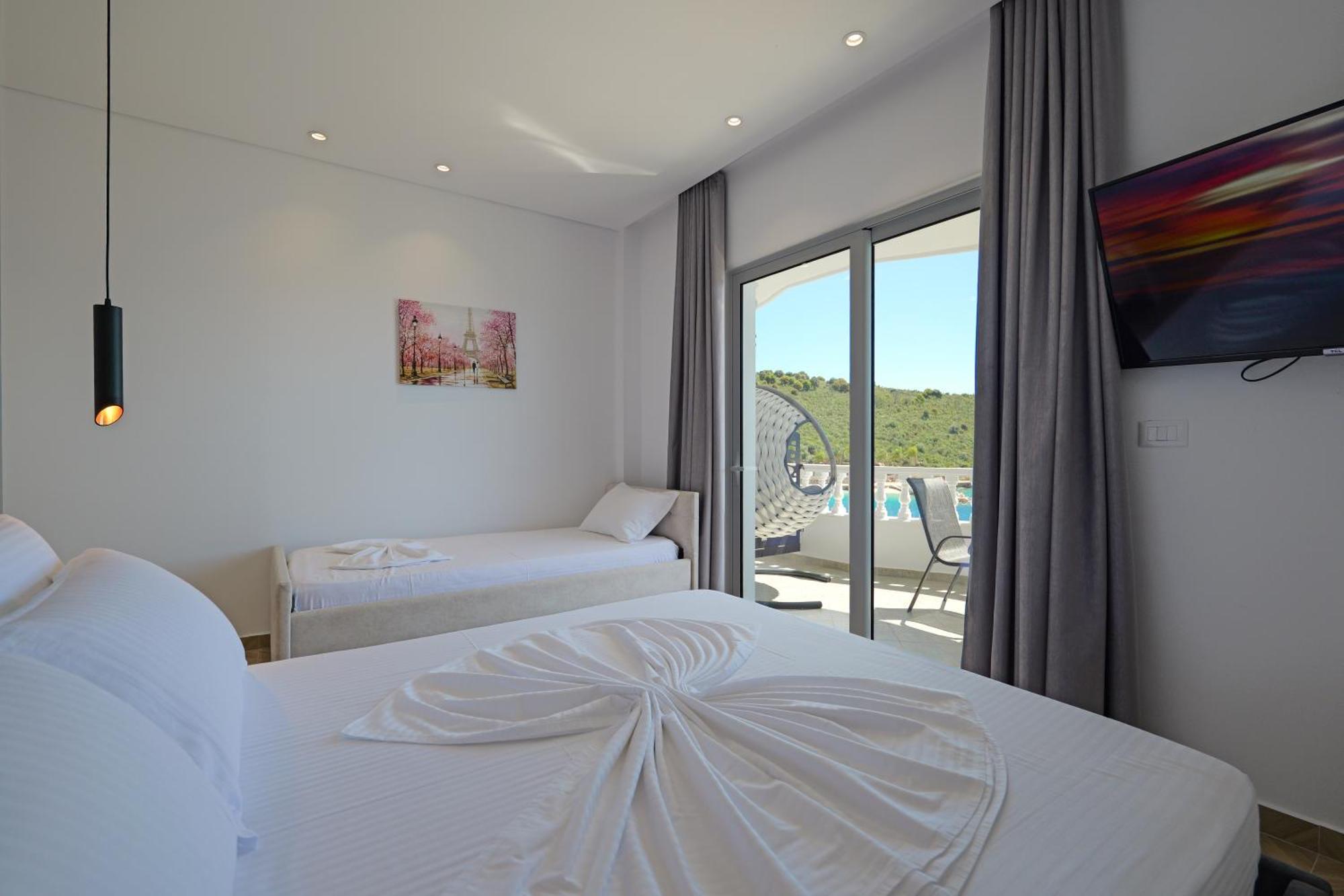 Villa Juna Beach Sarandë Eksteriør billede